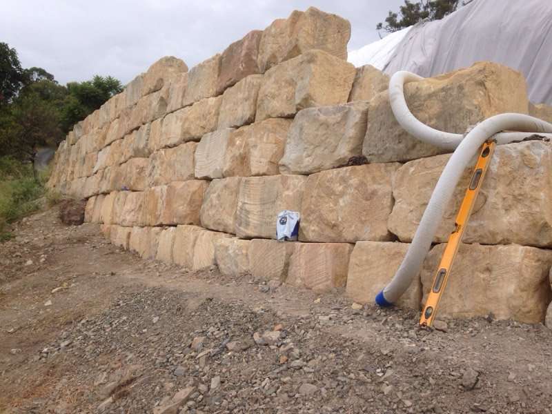 sandstone retaining wall blocks to help retaining Sandstone retaining wall durability 